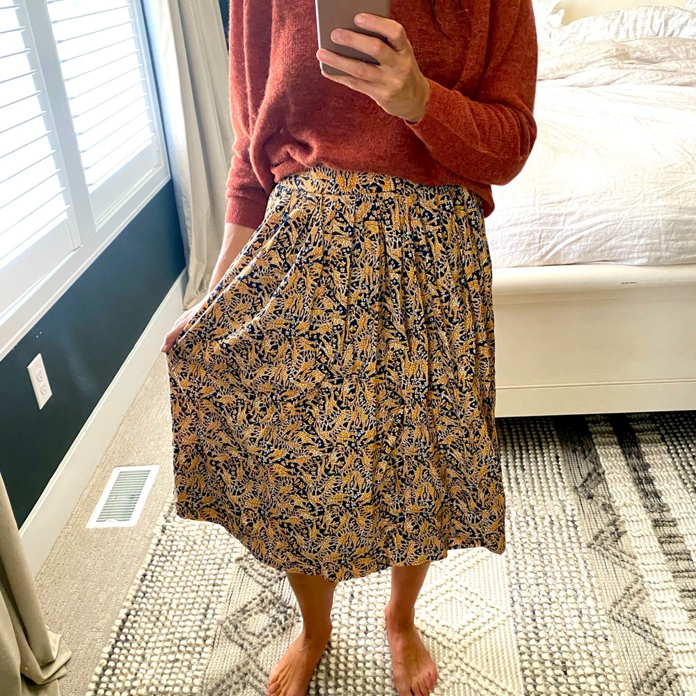Jcrew pull on giraffe skirt